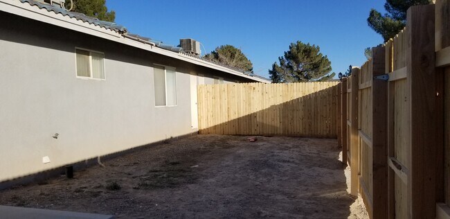 Building Photo - 2781 Spy Glass Ave