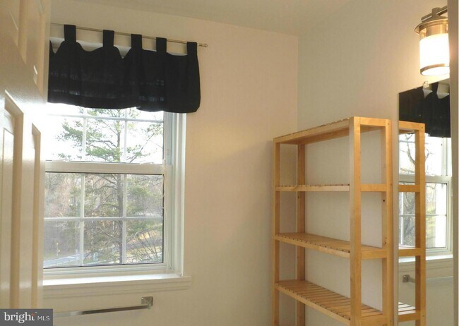 Foto del edificio - 4608 31st Rd S