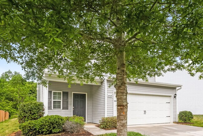 Foto del edificio - 8503 Paw Valley Ln
