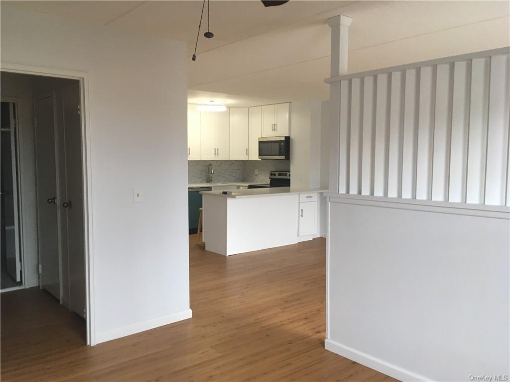 35 Park Ave Unit 2C, Suffern, NY 10901 Condo for Rent in Suffern, NY