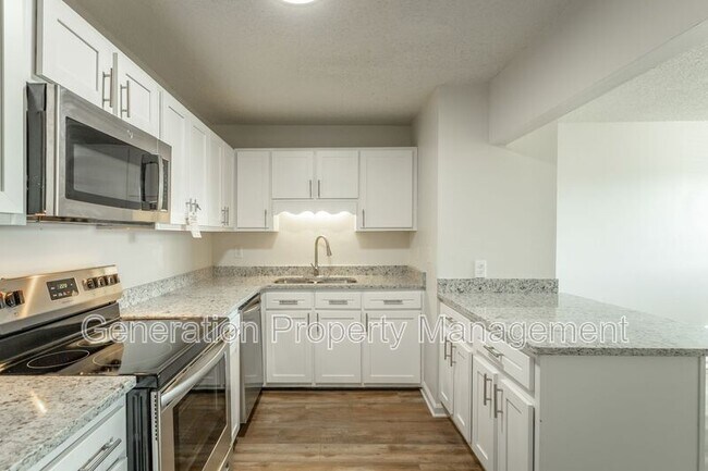 Foto del edificio - 127 Goodson Ave