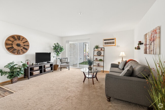 Sycamore 2BR, 2BA - 976SF - Living Room - The Woods of Terra Springs
