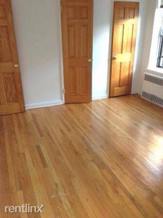 Foto del edificio - 2614 12th St