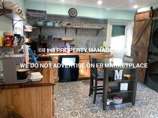 Foto del edificio - 5006 Woodend Ave