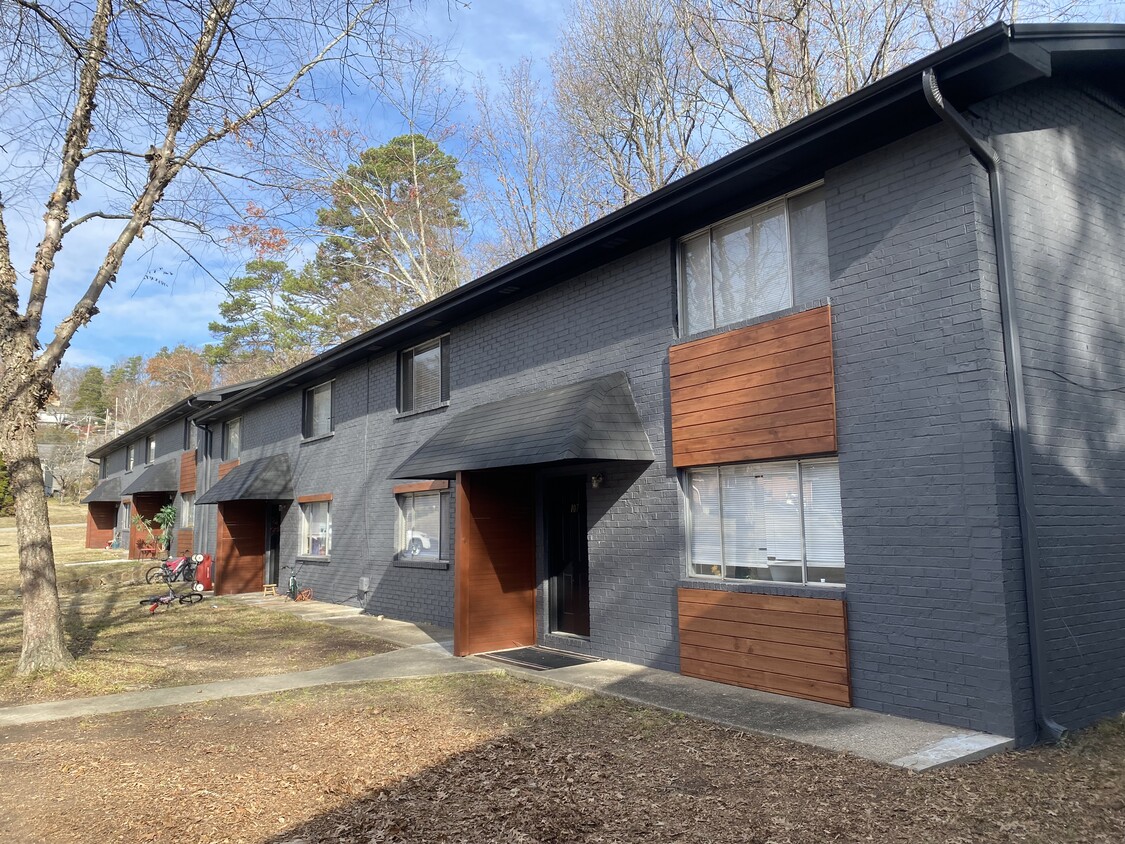 Primary Photo - East Ridge Townhomes