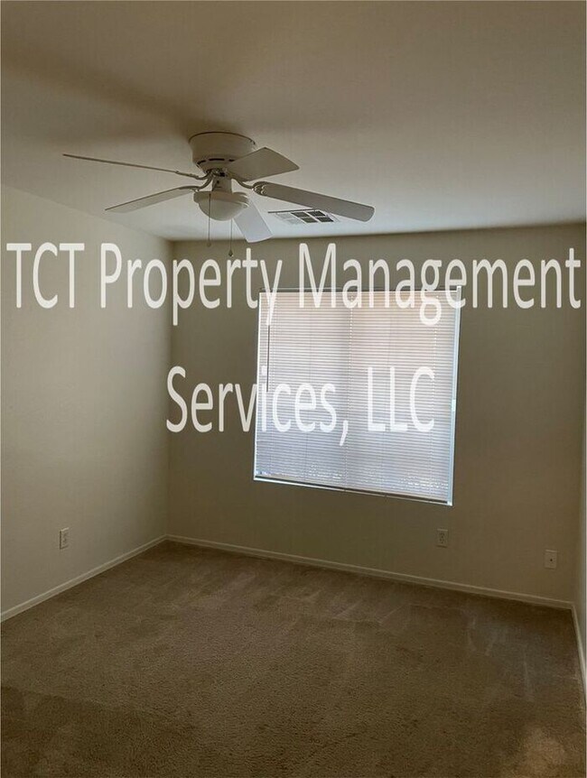 Foto del edificio - Great 3 Bed, 2 Bath with Open Floor Plan!