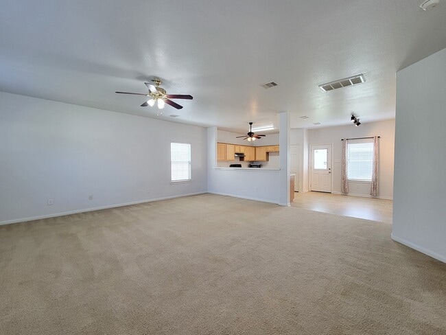 Building Photo - 11427 Carla St