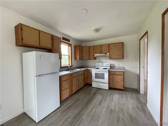 Building Photo - 8013 NY-13