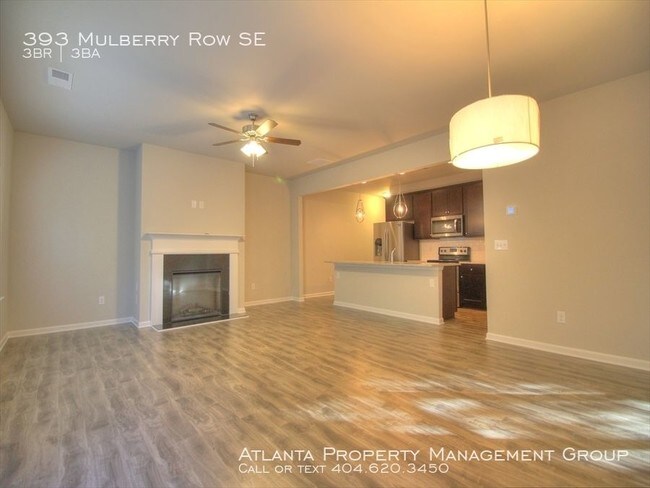 Building Photo - 393 Mulberry Row SE