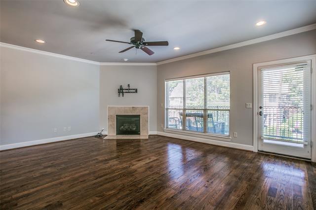 Foto del edificio - 3448 Daniel Ave