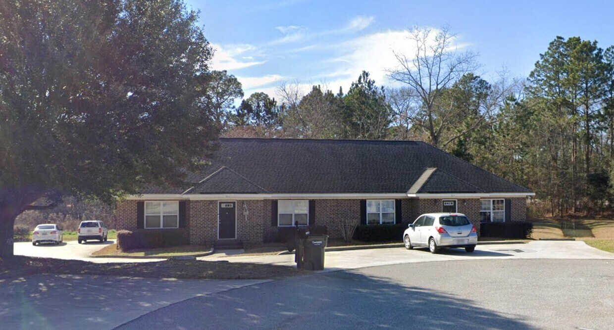 Building Photo - 145 Nature Way