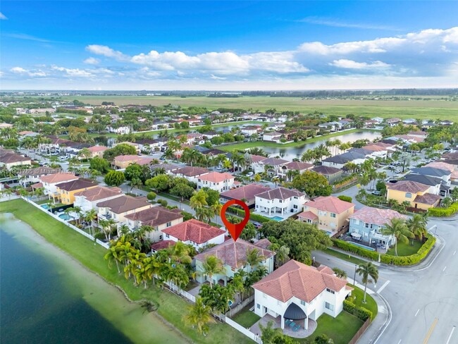 Building Photo - 6425 SW 164th Ave