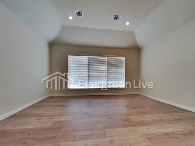 Building Photo - 2608 Upper Quinn Wy