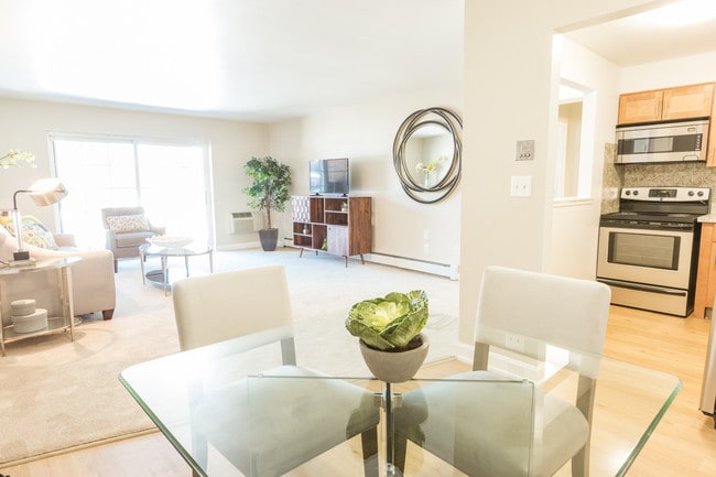 1bdrm rehab - view from dining room - Glen Meadow Apartments