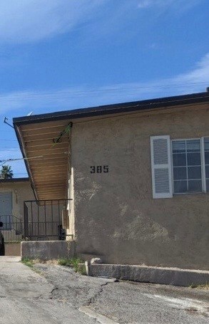 Building Photo - 385 N 15th St