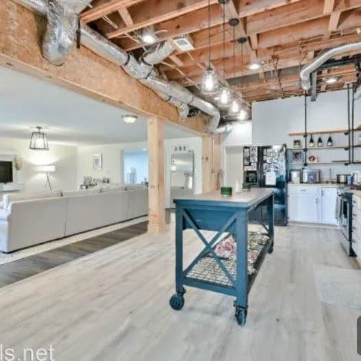 Photo - J0HNS CREEK House