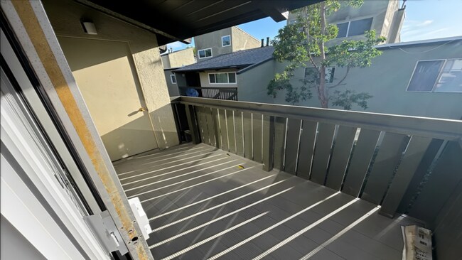 Foto del edificio - Modern Culver City Gem: Spacious 2-Bed Con...