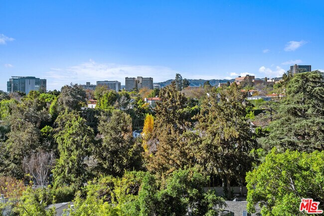 Foto del edificio - 10535 Wilshire Blvd