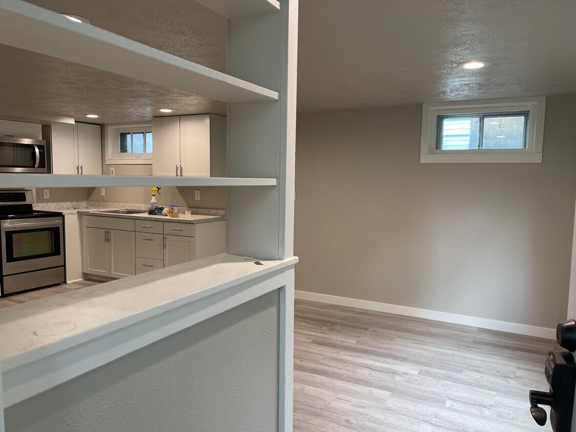 617 Idaho St Unit lower level, Wenatchee, WA 98801 Condo for Rent in