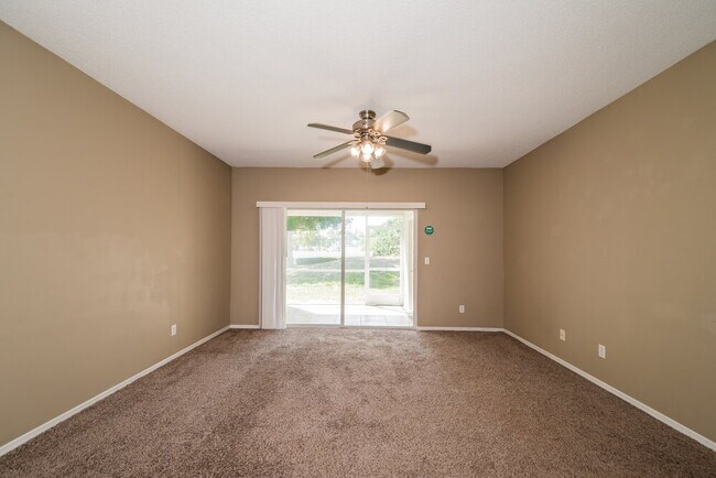 Foto del edificio - 4508 Runabout Way