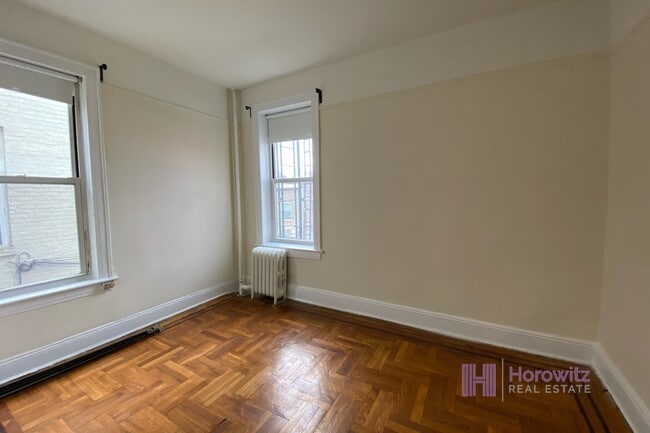 Building Photo - 33-34-34 29th St