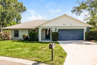 Building Photo - 4913 Ithaca Ln
