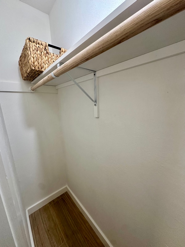 Building Photo - 6803 Hillcroft Dr