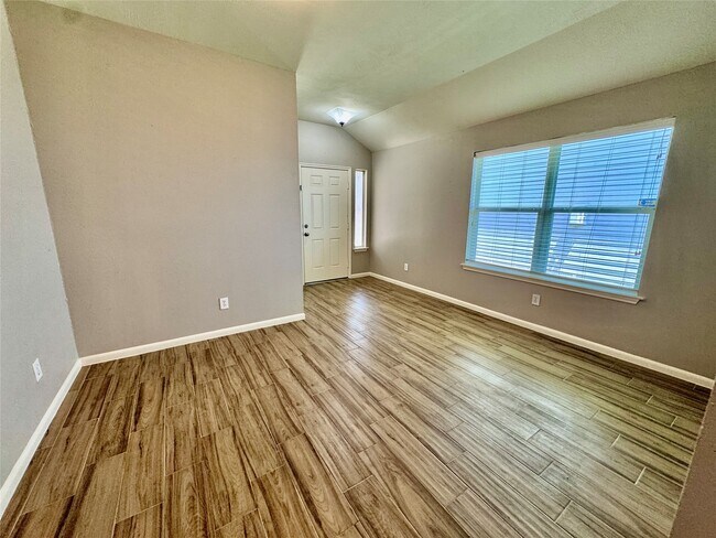 Foto del edificio - 7607 Legacy Pines Dr