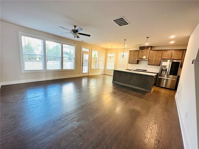 Foto del edificio - 1252 Windmill Pkwy