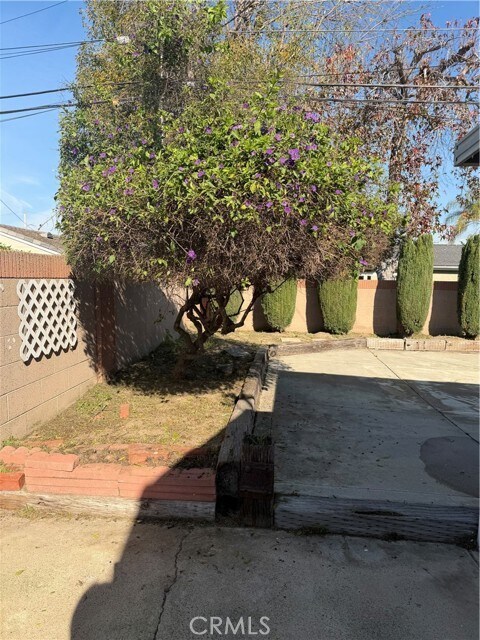 Foto del edificio - 5481 Marion Ave