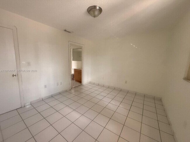 Foto del edificio - 6278 W 22nd Ct