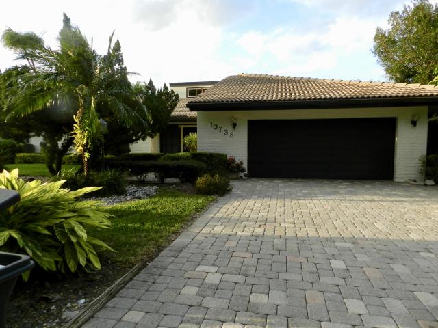 Building Photo - 13738 Sand Crane Dr