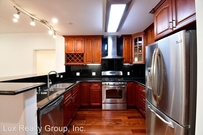 Foto del edificio - 2 br, 2 bath House - 151 El Camino Real # 113