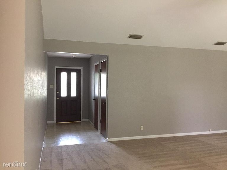 Primary Photo - 3 br, 1.5 bath House - 964 Meadowlark Ln