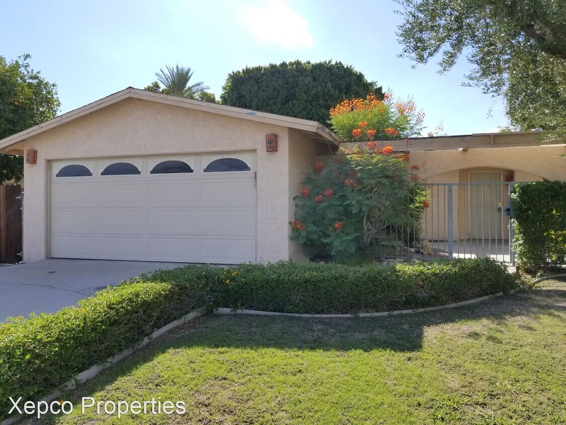 Foto principal - 2 br, 2 bath House - 43370 Alabama Street