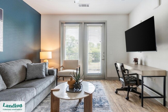 Building Photo - 1852 E Northside Dr