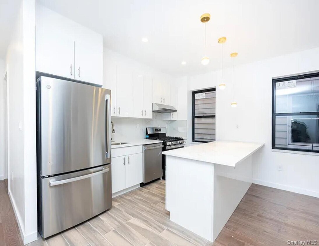 Foto principal - 2506 Hughes Ave