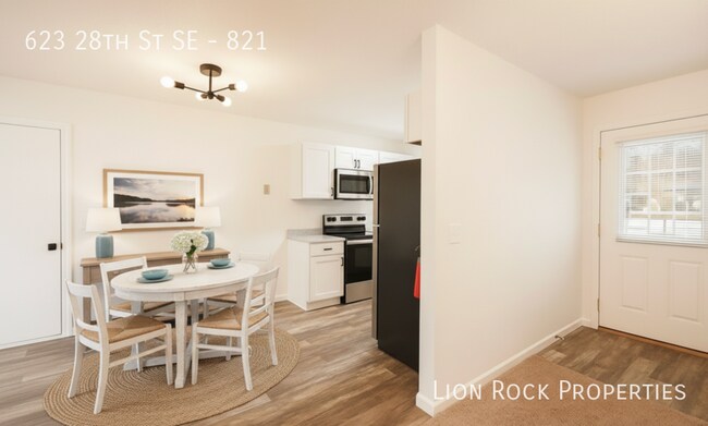 Foto del edificio - 623 28th St SE