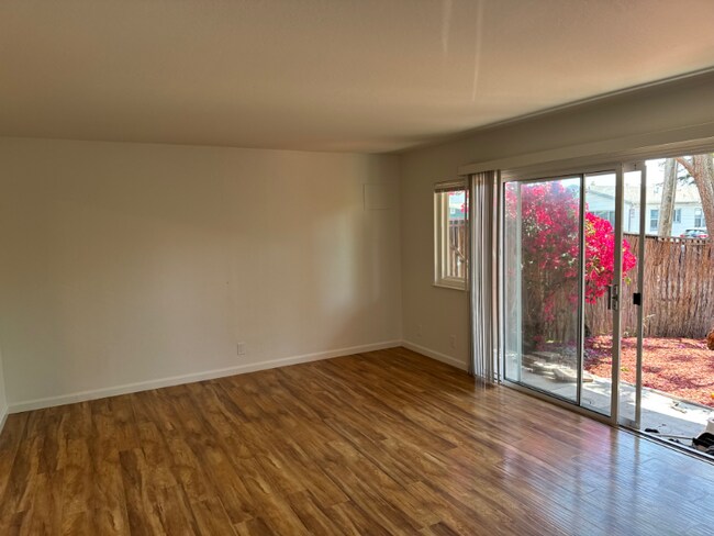 Foto del edificio - 3810 Redding St