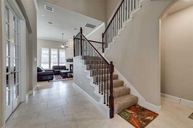 Building Photo - 7459 Reverchon Dr
