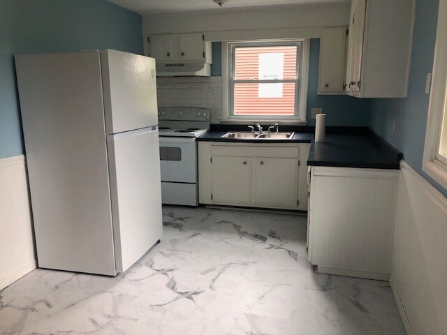 Foto principal - 2442 Westside Dr