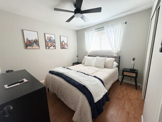 Foto del edificio - 316 E Brookside St