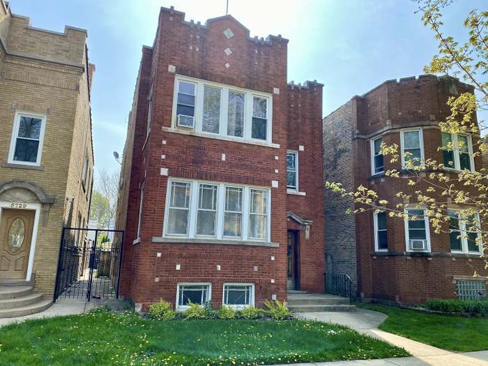 Unit #2 - 5725 N Talman Ave