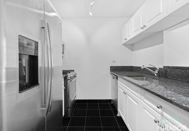 Building Photo - 0 bedroom in New York NY 10010