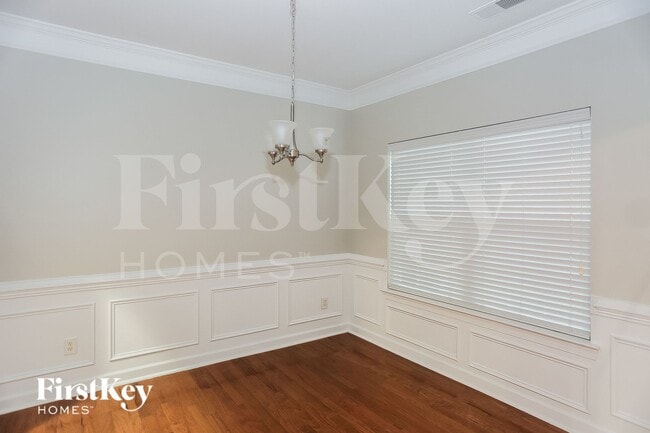 Building Photo - 2853 Island Point Dr NW