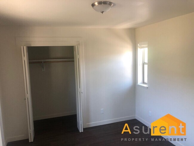 Foto del edificio - New Townhome close to downtown!