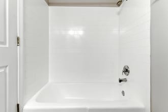 9400 Hurstbourne Park Blvd-98.jpg - The Rye Apartments