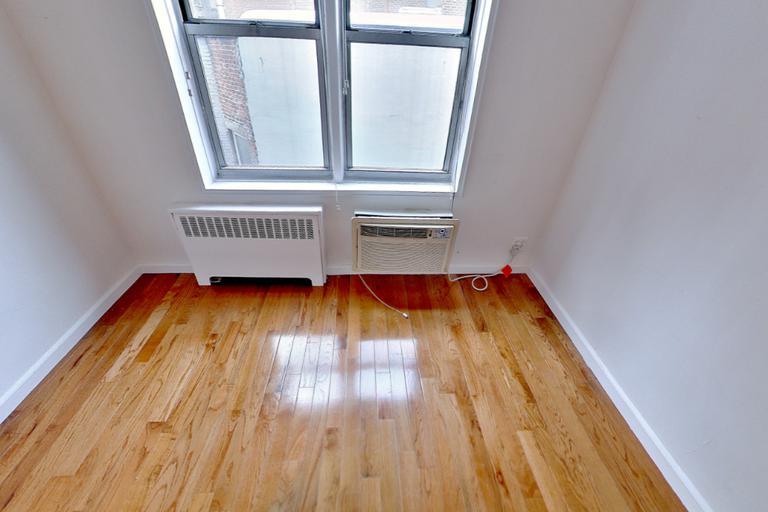 Foto del edificio - 340 E 58th St