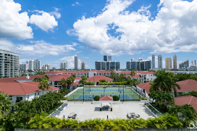 Building Photo - Village By The Bay @ Aventura