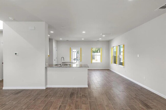 Foto del edificio - 1725 Lakota Ln